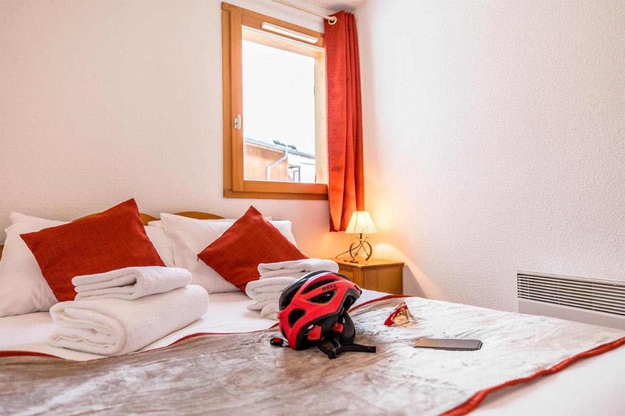 Madame Vacances Les Chalets Du Berger Premium*** La Feclaz Bagian luar foto