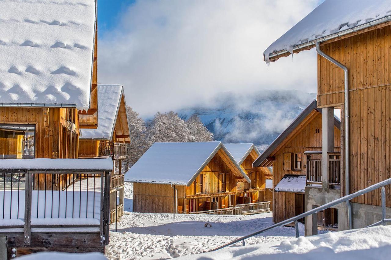 Madame Vacances Les Chalets Du Berger Premium*** La Feclaz Bagian luar foto