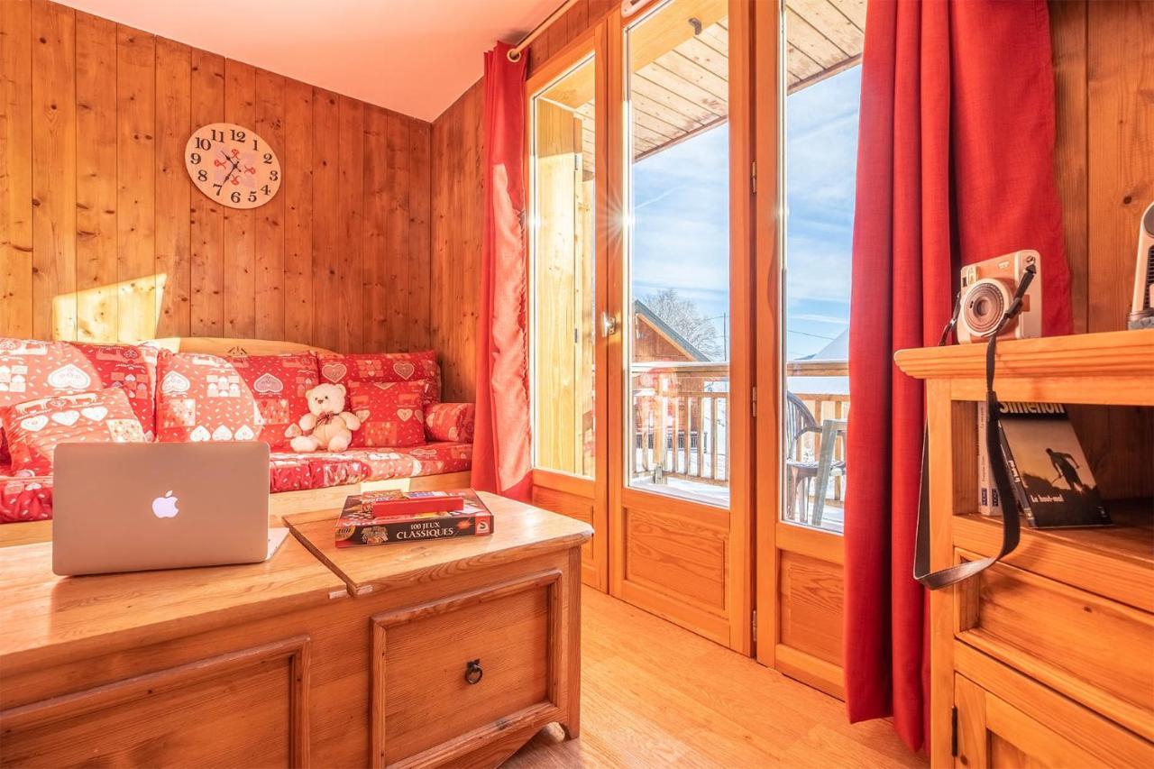 Madame Vacances Les Chalets Du Berger Premium*** La Feclaz Bagian luar foto