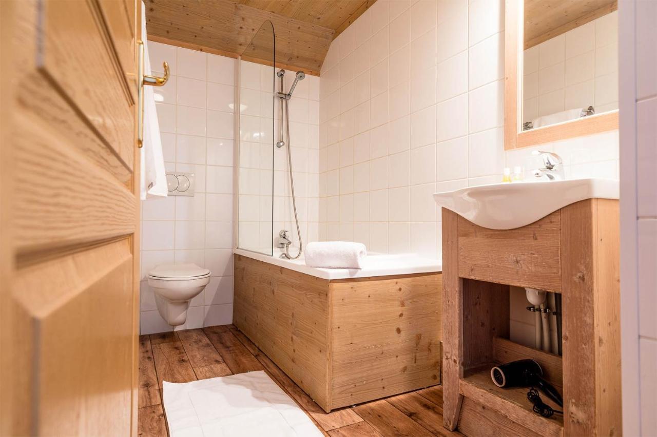 Madame Vacances Les Chalets Du Berger Premium*** La Feclaz Bagian luar foto