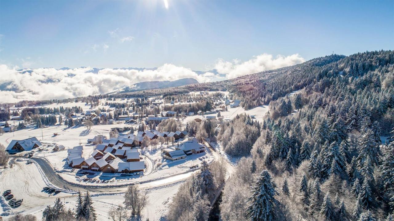 Madame Vacances Les Chalets Du Berger Premium*** La Feclaz Bagian luar foto