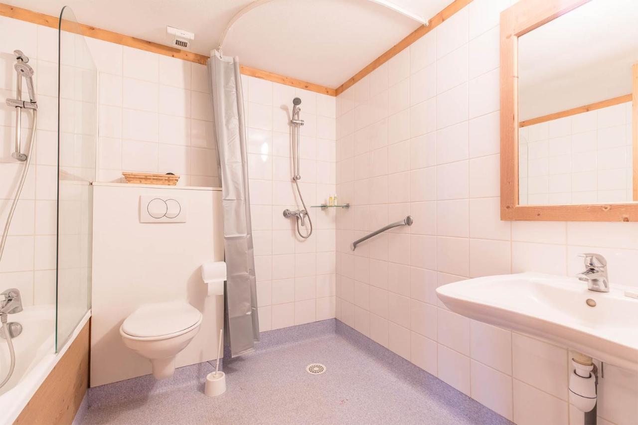 Madame Vacances Les Chalets Du Berger Premium*** La Feclaz Bagian luar foto