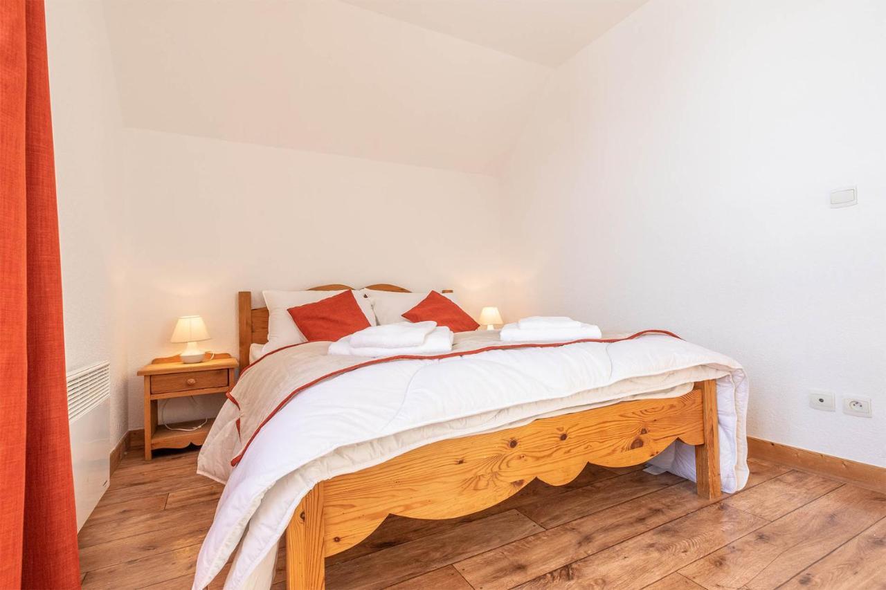 Madame Vacances Les Chalets Du Berger Premium*** La Feclaz Bagian luar foto